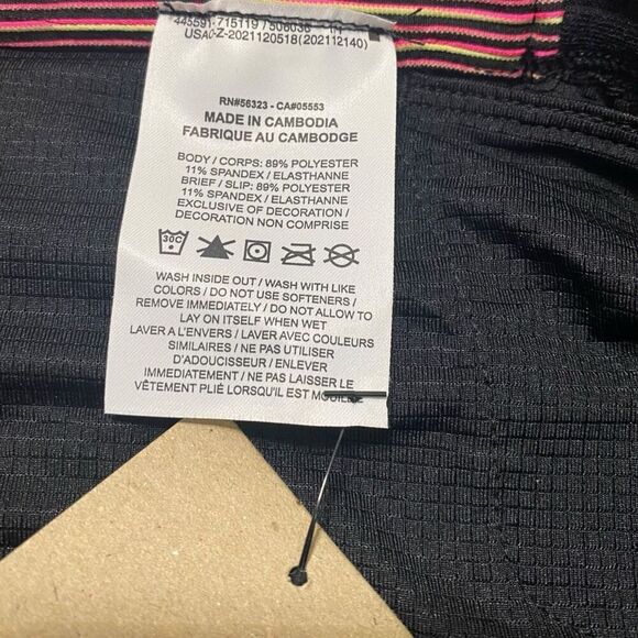 Nike AeroSwift 1/2 Length Running Tights size XL Hyper Pink Black DM4622-016 New - Picture 10 of 11